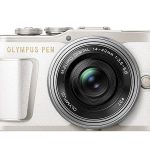 دوربین Olympus سفید