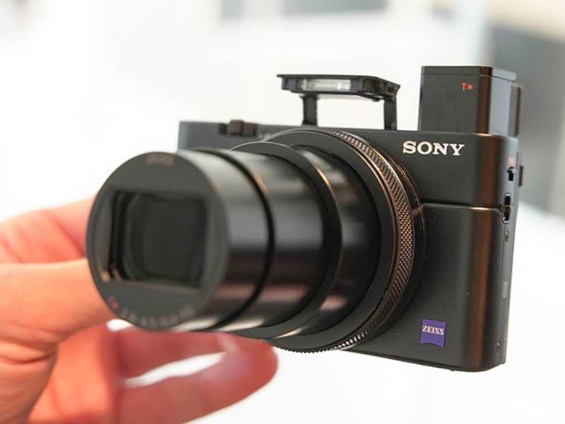 هر آنچه باید درباره دوربین Sony Cyber-shot RX100 VI بدانید