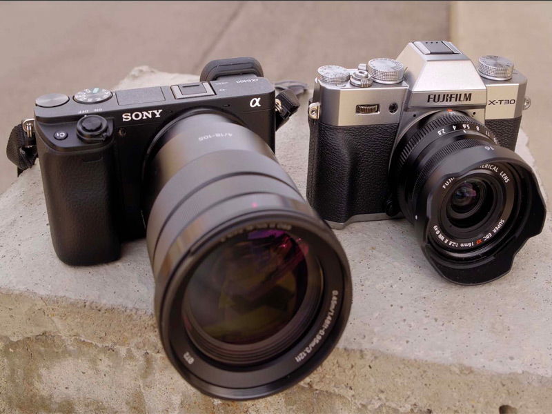 مقایسه دوربین‌های سونی A6400 و فوجی X-T30