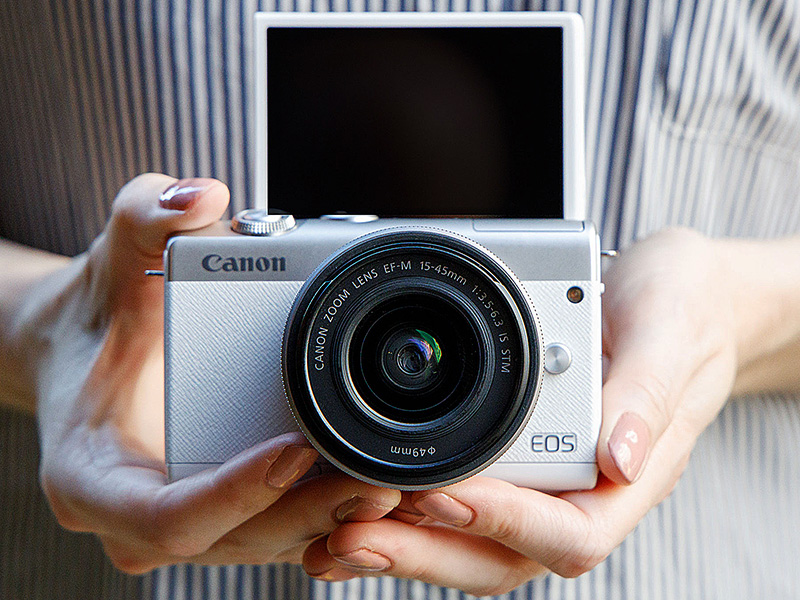 نقد و بررسی Canon EOS M200: همراه جیبی شما