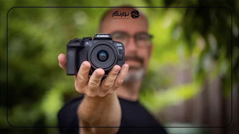 طراحی و بدنه Canon EOS R10