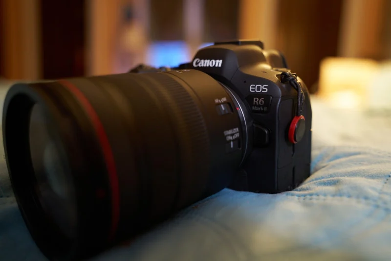 نقد و بررسی دوربین Canon R6 Mark II : یک ارتقاء کامل و بهینه