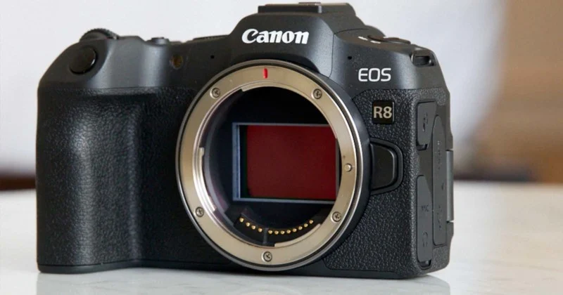 بررسی Canon EOS R8 : بهترین دوربین کانن فول فریم برای مردم معرفی شد