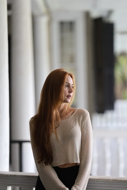 بررسی Canon EOS R8 : بهترین دوربین کانن فول فریم تحلیل و بررسی شد