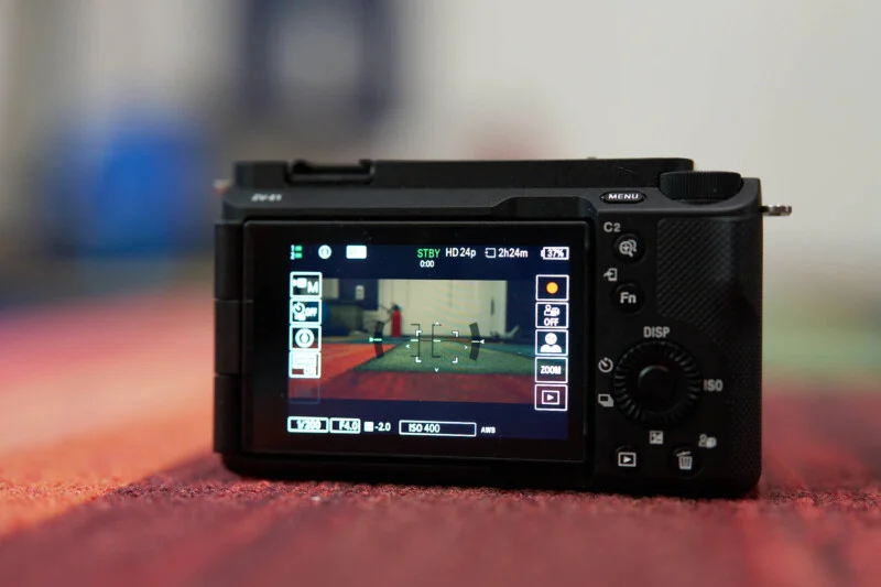 دوربین جدید سونی ZV-E1 : یک دوربین کامپکت با ویژگی‌های هوش مصنوعی رو نمایی شد