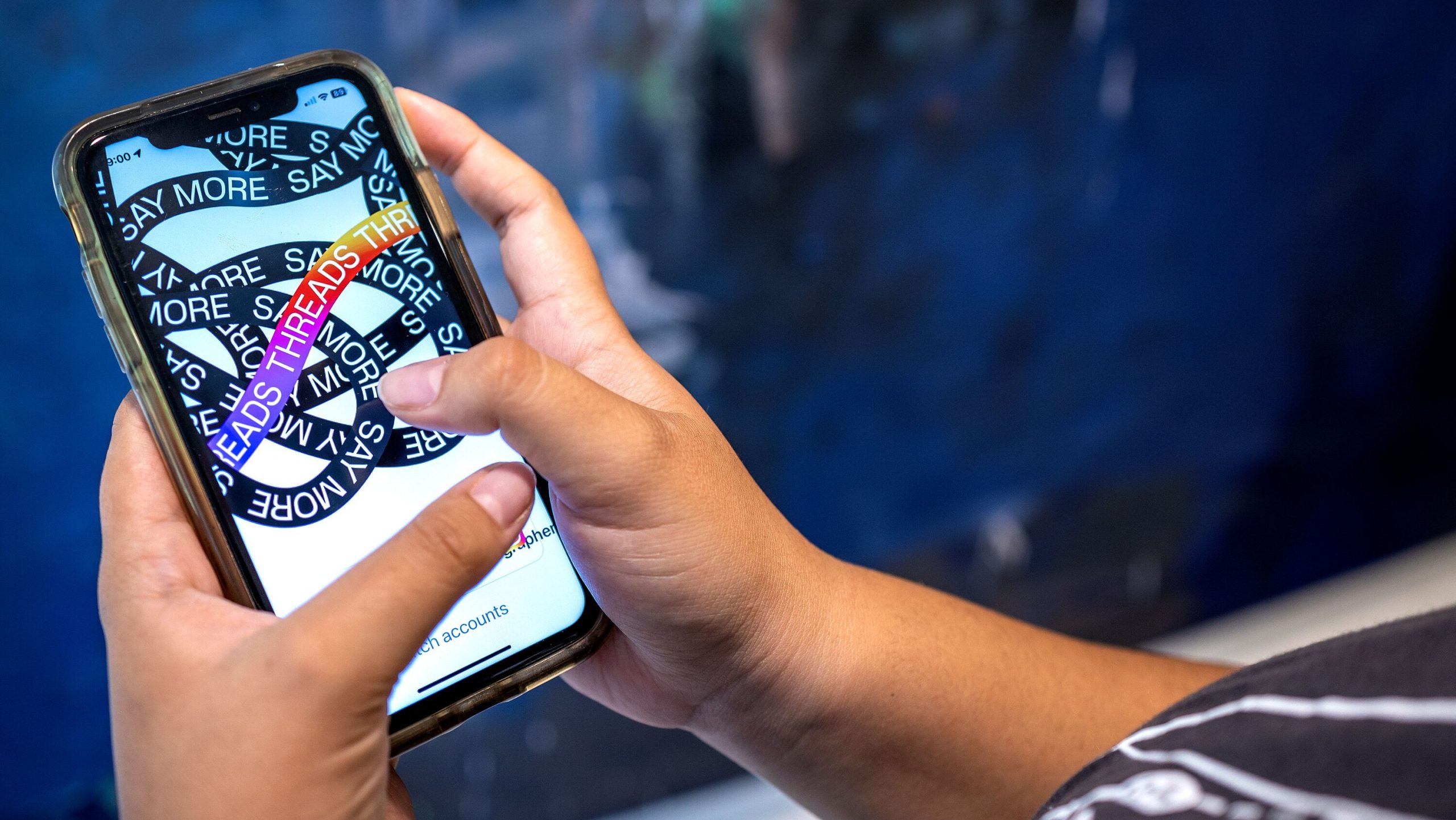 آشنایی با برنامه Threads و قابلیت های آن