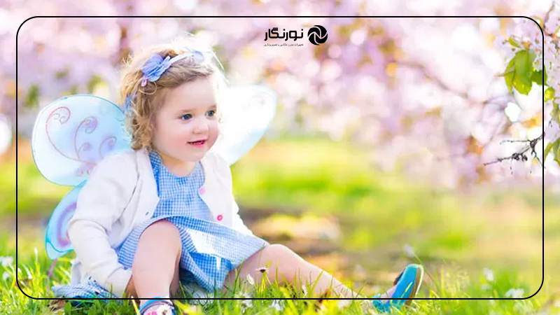 ژست عکس کودک دختر آتلیهای