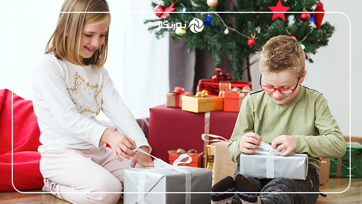 یکی از بهترین لحظات سال نو میلادی، باز کردن کادوهای کریسمس است