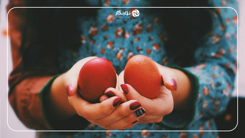 عکاسی عید با تخم مرغ‌های
