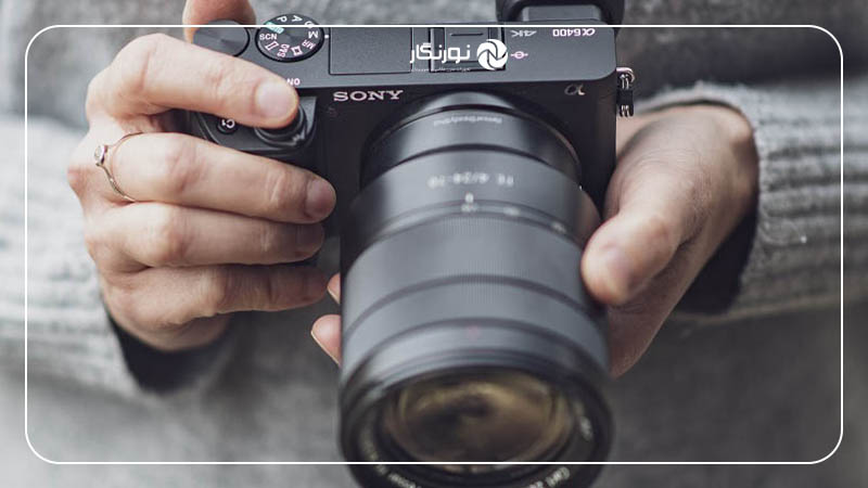 بهترین دوربینهای عکاسی تا ۶۰ میلیون تومان؛ Sony A6400 ( بدنه بدونآینه APS-C )