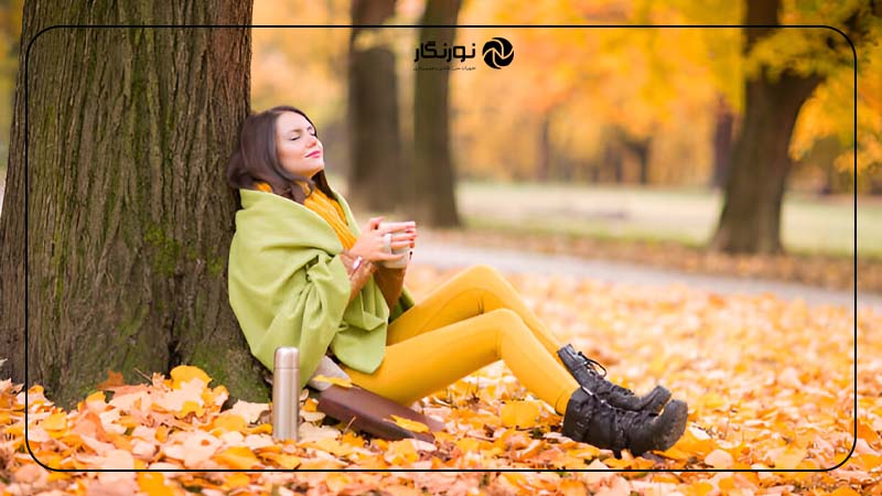 ژست تکیه دادن به درخت