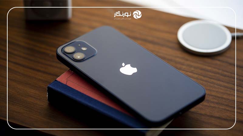Apple iPhone 12