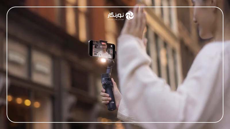 نورپردازی و ضبط صدا در یک دستگاه