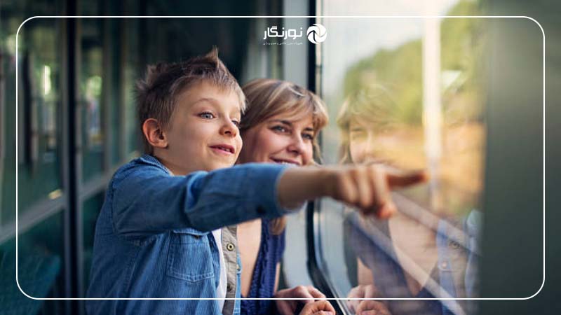 خم شدن از پنجره برای ثبت زاویه‌های منحصربه‌فرد