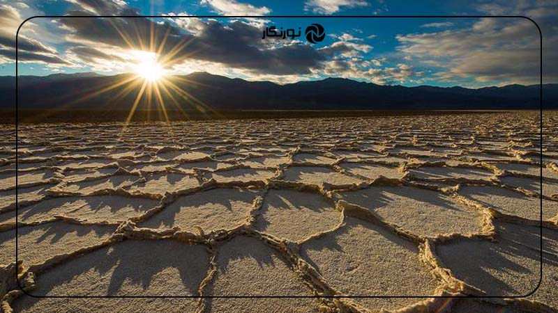 دریاچه نمک آران و بیدگل: انعکاس آسمان بر سطح نمک