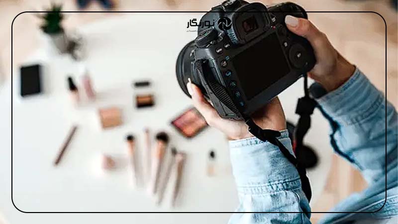 به اشتراک گذاشتن پست صحنه عکاسی
