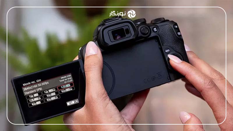 صفحه نمایش و منظره‌یاب دوربین Canon EOS R10