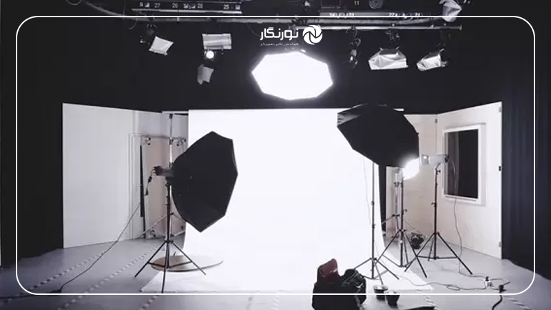 گام چهارم: تنظیمات استودیو و نورپردازی