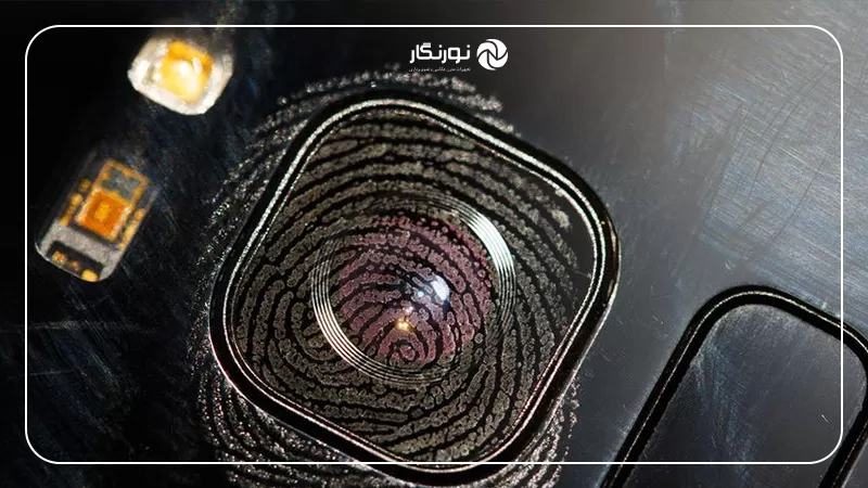 هنر عکاسی با موبایل؛ لنزتان همیشه تمیز کنید