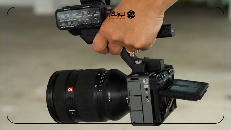 Sony FX5؛ دوربین سینمایی 5K کوچک در دست