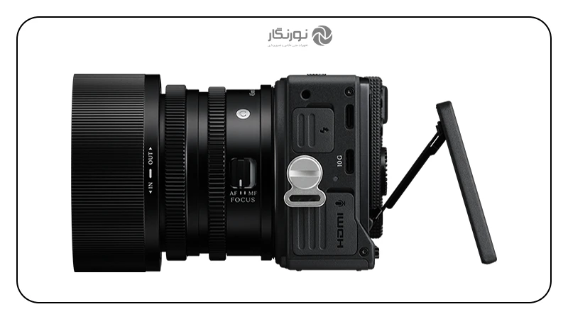نمای جانبی Sigma FP2 و نمایشگر متحرک آن