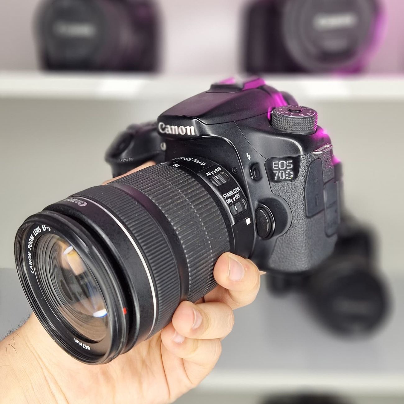 دوربین کانن Canon 70D دست دوم جدیدترین امکانات ارتباط از راه دور را در بین دوربینهای کانن دارد⭐ بررسی و اطلاعات بیشتردوربین کانن Canon 70D