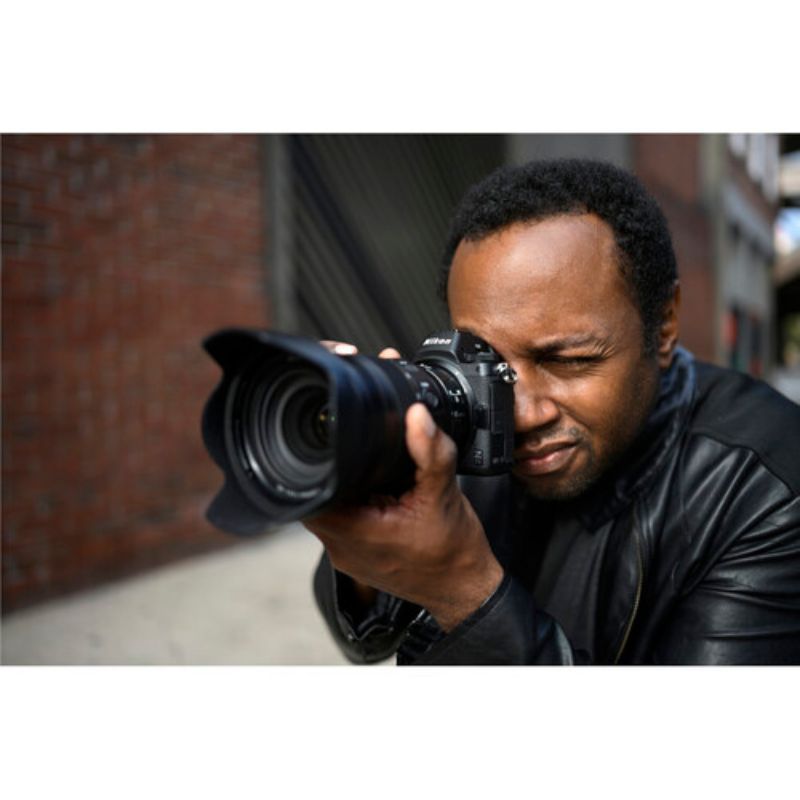 عکاسی با دوربین بدون آینه نیکون Nikon Z 7II Mirrorless Digital Camera Body