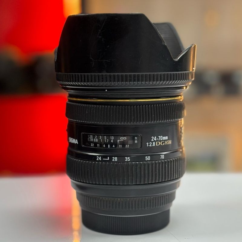 ارسال رایگان ⭐ مهلت تست | مشخصات فنی + بهترین قیمت برای خرید لنز sigma 24-70 mm دست دوم ⭐ مشاوره رایگان و تخصصی 0217356