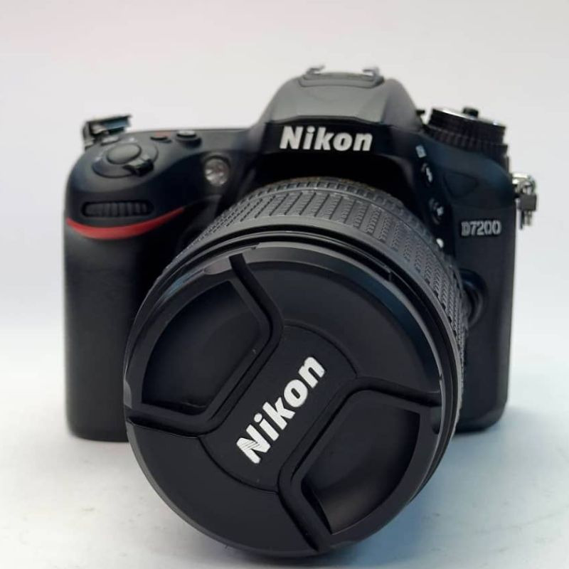 دوربین عکاسی نیکون دست دوم Nikon D7200 Kit 18-140mm f/3.5-5.6 G VR(شات 12000)