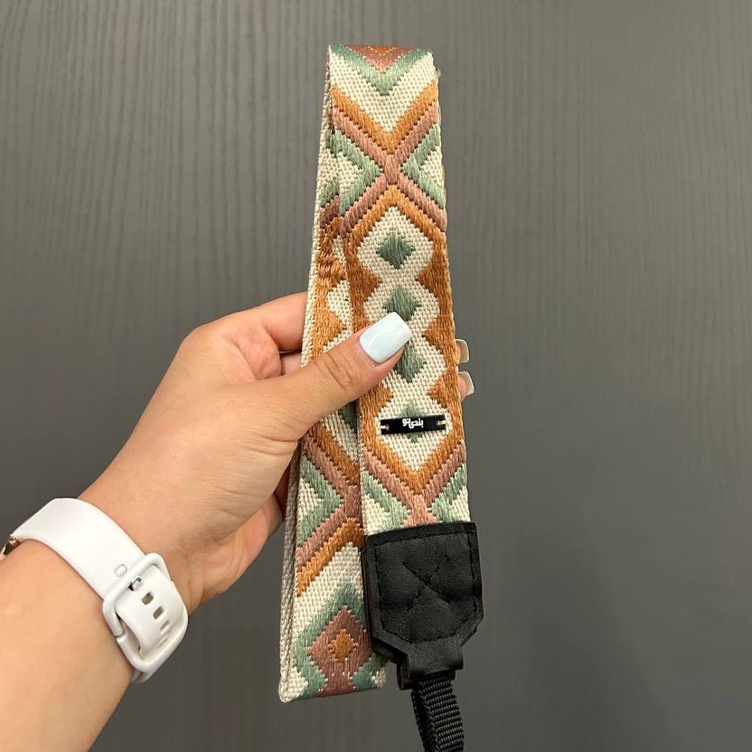 بند دوربین بندینو طرح  Bandino camera strap 001