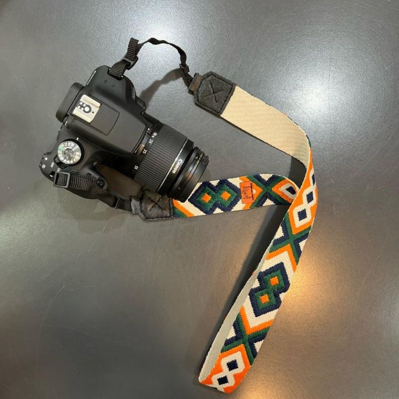 بند دوربین بندینو طرح Bandino camera strap 003