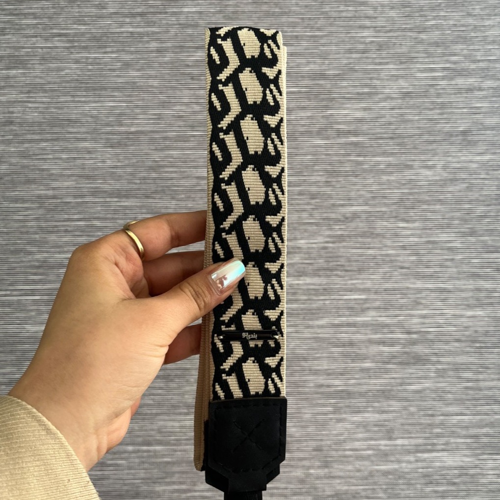 بند دوربین بندینو طرح Bandino camera strap 004