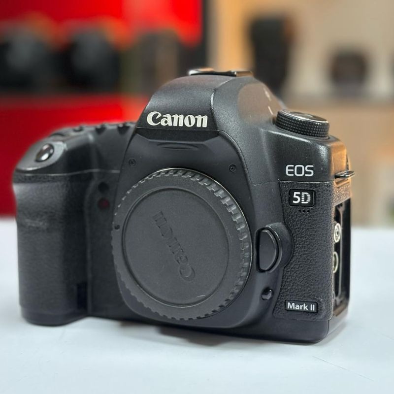 دوربین عکاسی کانن دست دوم Canon EOS 5D Mark II body(شات 26000)