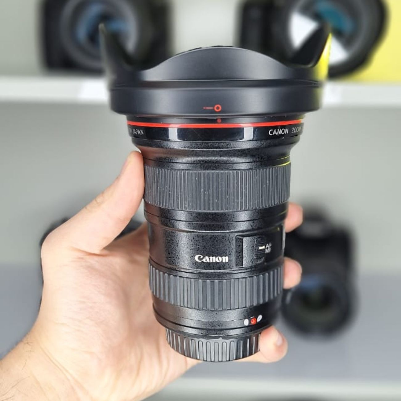 لنز کانن دست دوم Canon EF 16-35mm f/2.8L II USM (جعبه دارد)