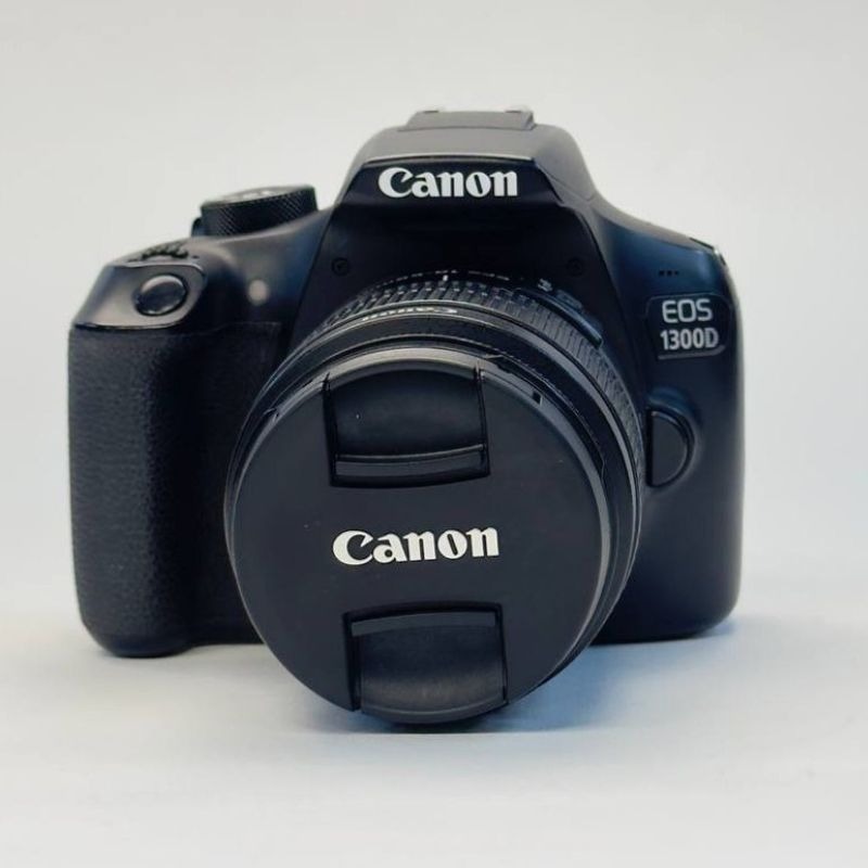 دوربین عکاسی کانن دست دوم Canon EOS 1300D Kit 18-55mm f/3.5-5.6 IS iii(19000 شات)