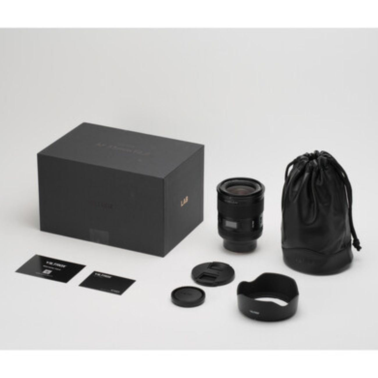 تصویر روبرو لنز ویلتروکس برای سونی Viltrox AF 35mm f/1.2 LAB FE Lens