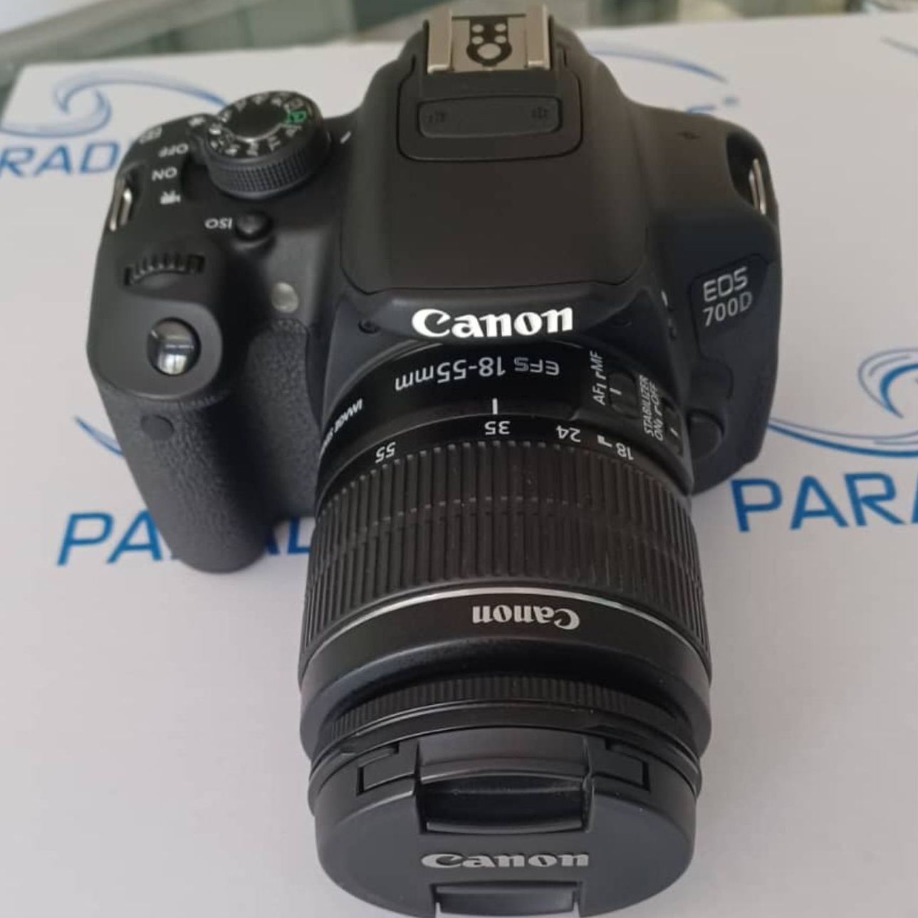 Canon EOS 700D Kit 18-55mm is stm VS EF-S 55-250mm f/4-5.6 IS II (دست دوم_جعبه دارد)