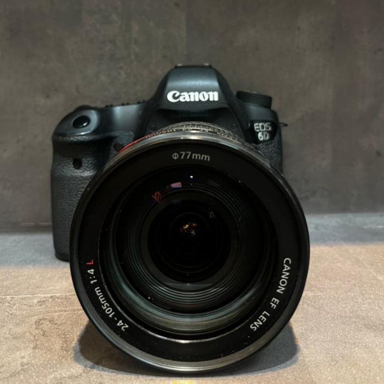 دوربین عکاسی کانن دسته دوم مدل EOS 6D د با لنز 24-105 میلیمتر(25000شات)