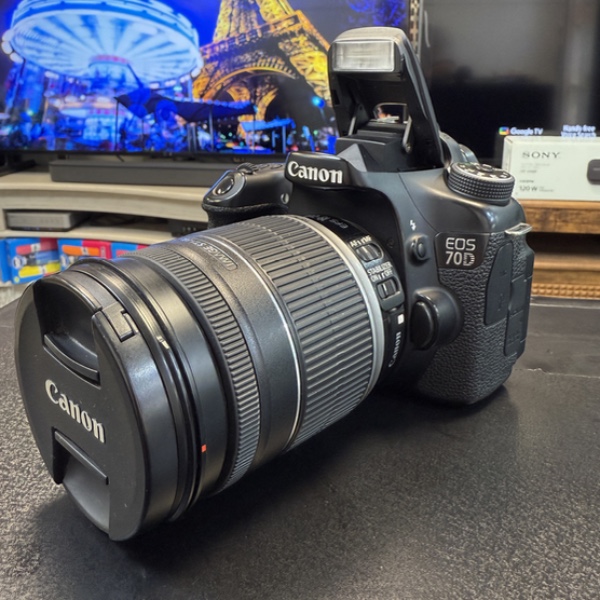 دوربین عکاسی کانن دست دوم Canon EOS 70D Kit 18-200mm f/3.5-5.6 IS