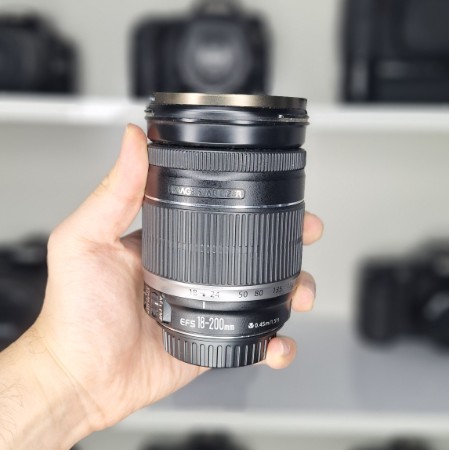 لنز کانن دست دوم Canon EF-S 18-200mm f/3.5-5.6 IS (جعبه ندارد)