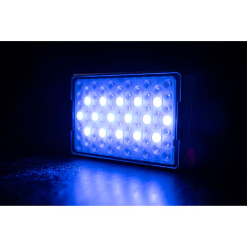 تنوع رنگ نور ال ای دی اپچر Aputure MC Pro RGB LED Light Panel