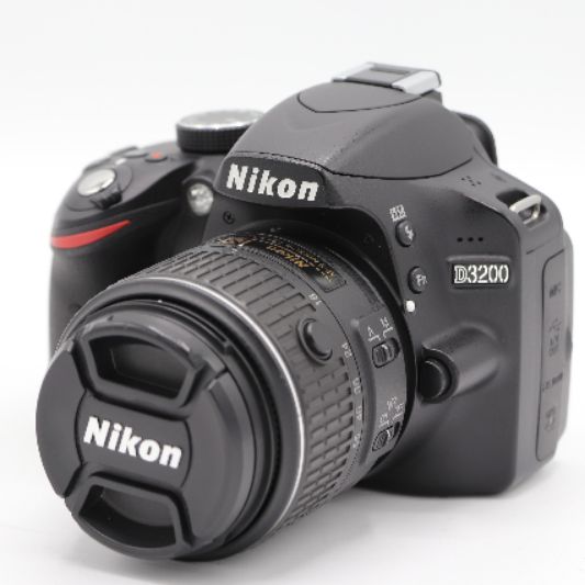 دوربین عکاسی نیکون دست دوم Nikon D3200 Kit 18-55mm f/3.5-5.6 G VR