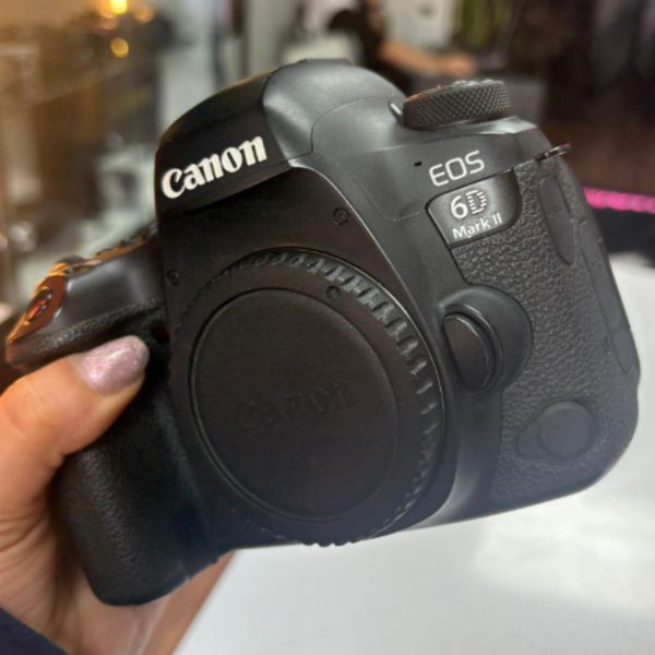دوربین عکاسی کانن (دست دوم) Canon EOS 6D Mark II DSLR Camera Body
