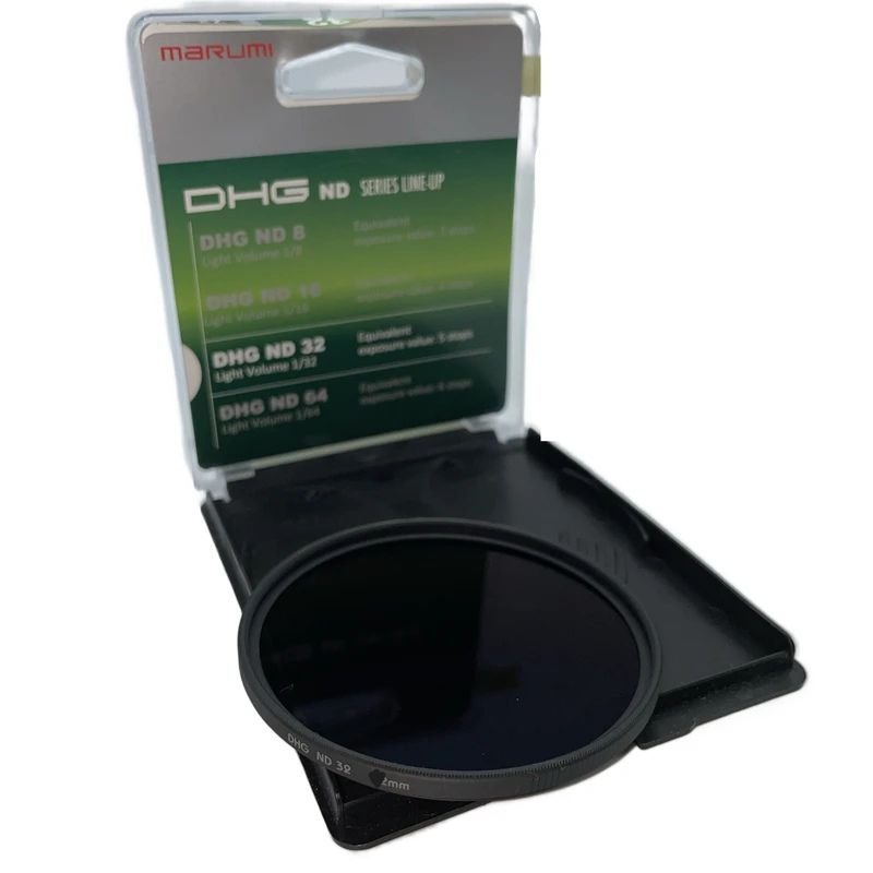 نمای داخل جعبه فیلتر لنز مارومی Marumi ND32 MC DHG 67mm filter lens