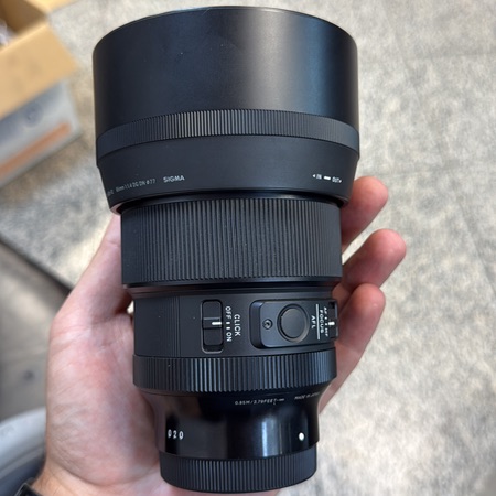 لنز سیگما دست دوم  Sigma 85mm f/1.4 DG DN Art for Sony( جعبه ندارد )