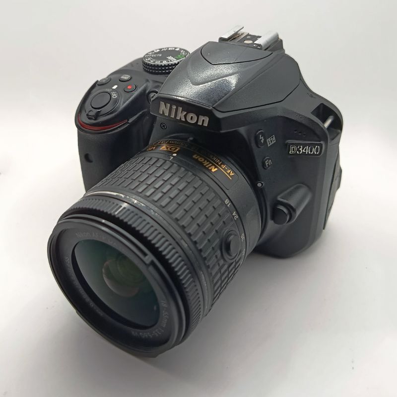 دوربین عکاسی نیکون دست دوم  Nikon D3400 Kit 18-55mm f/3.5-5.6 G VR (48000 شات)