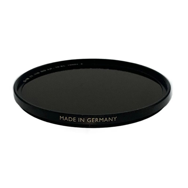 نمای جانبی فیلتر لنز عکاسی بی پلاس دبلیو B+W ND1000 MC 77mm filter lens