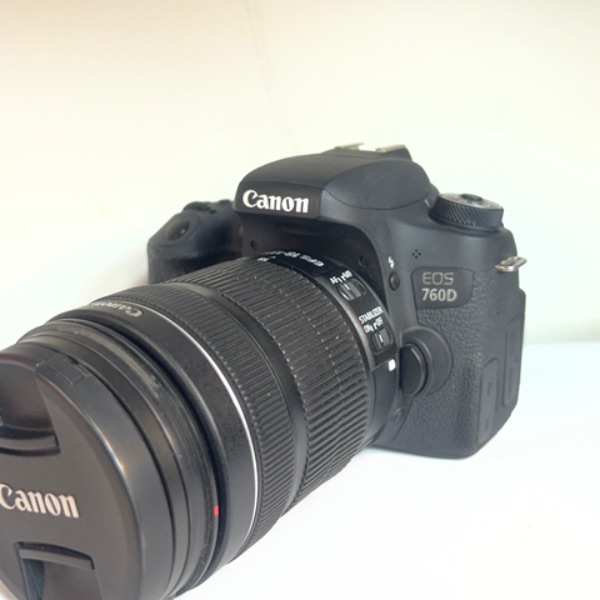 دوربین دست دوم Canon 760D kit 18-135 stm (11000 شات)