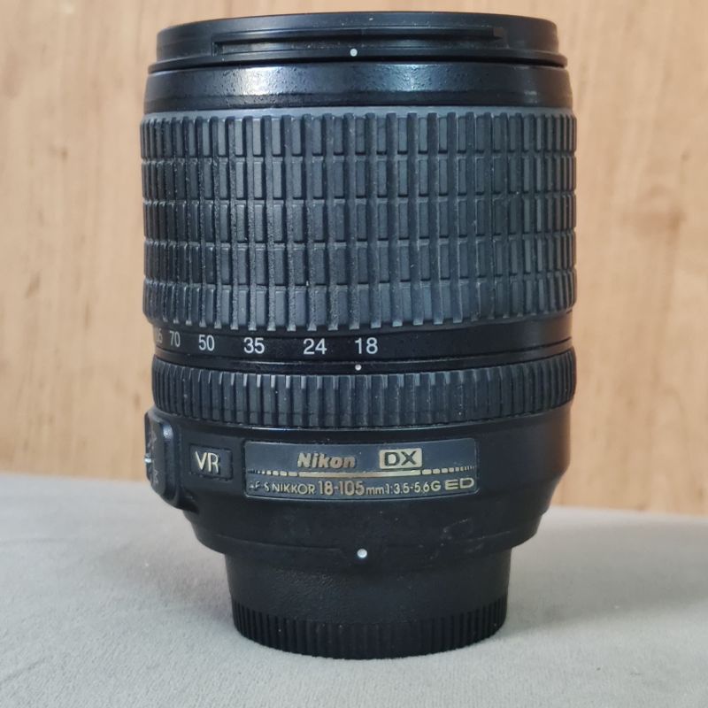 لنز دست دوم لنز نیکون Nikon AF-S DX NIKKOR 18-105mm f/3.5-5.6G ED VR (جعبه ندارد)