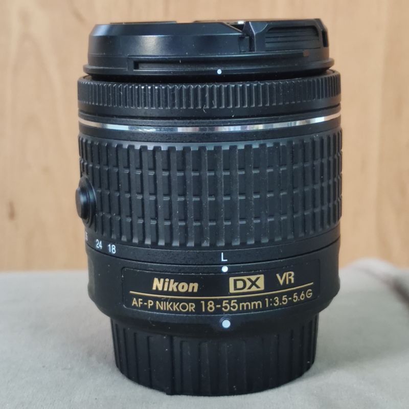 لنز دست دوم لنز نیکون Nikon AF-P DX NIKKOR 18-55mm f/3.5-5.6G VR (جعبه دارد)
